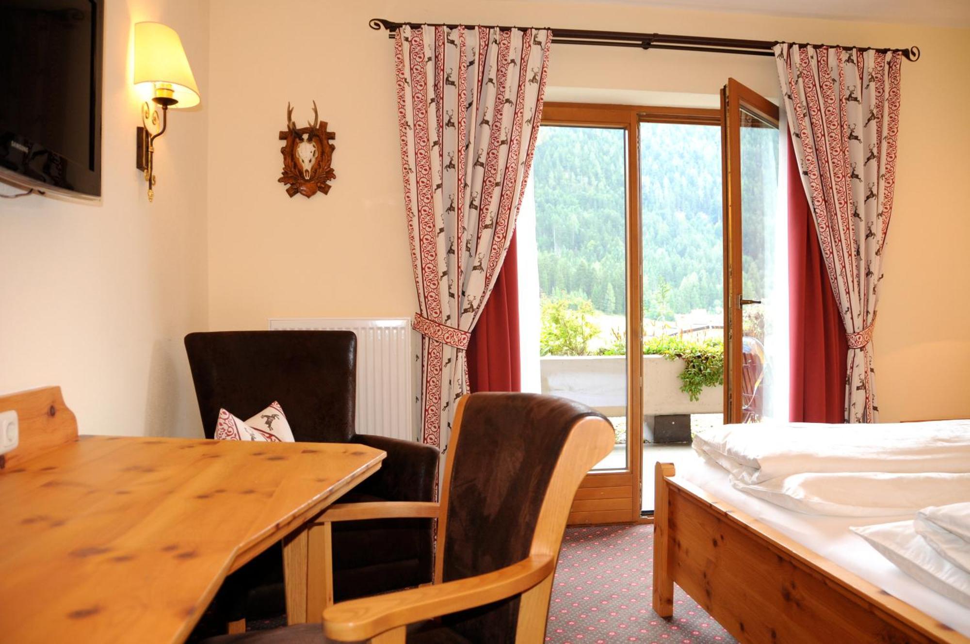 Hotel Neuwirt Brandenberg Quarto foto